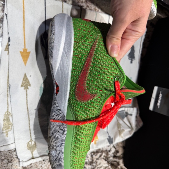 Lebron 20 Stocking Stuffers Men's 9 - Picture 9 of 16